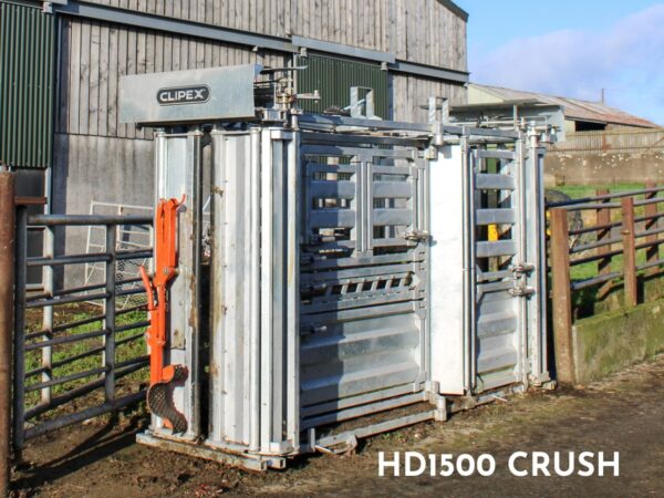 HD 1500 Cattle Crush in yard
